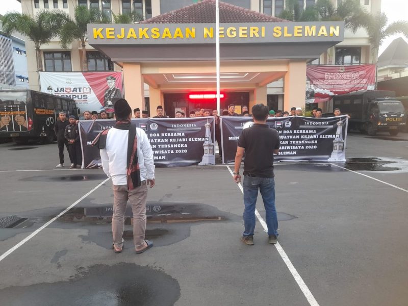 ARPI apresiasi dan meminta kejari terus usut kasus dana hibah sampai tuntas. ARPI pertanyakan, Kenapa tersangka belum ditahan ????